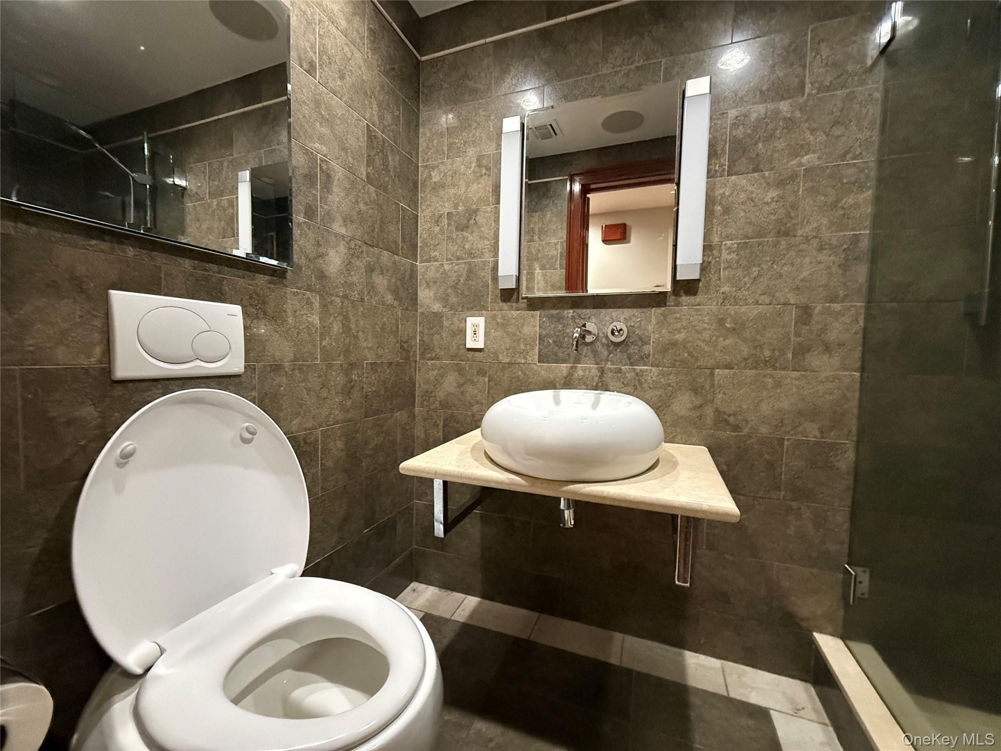 6194 Grove Street – For Rent photo 4