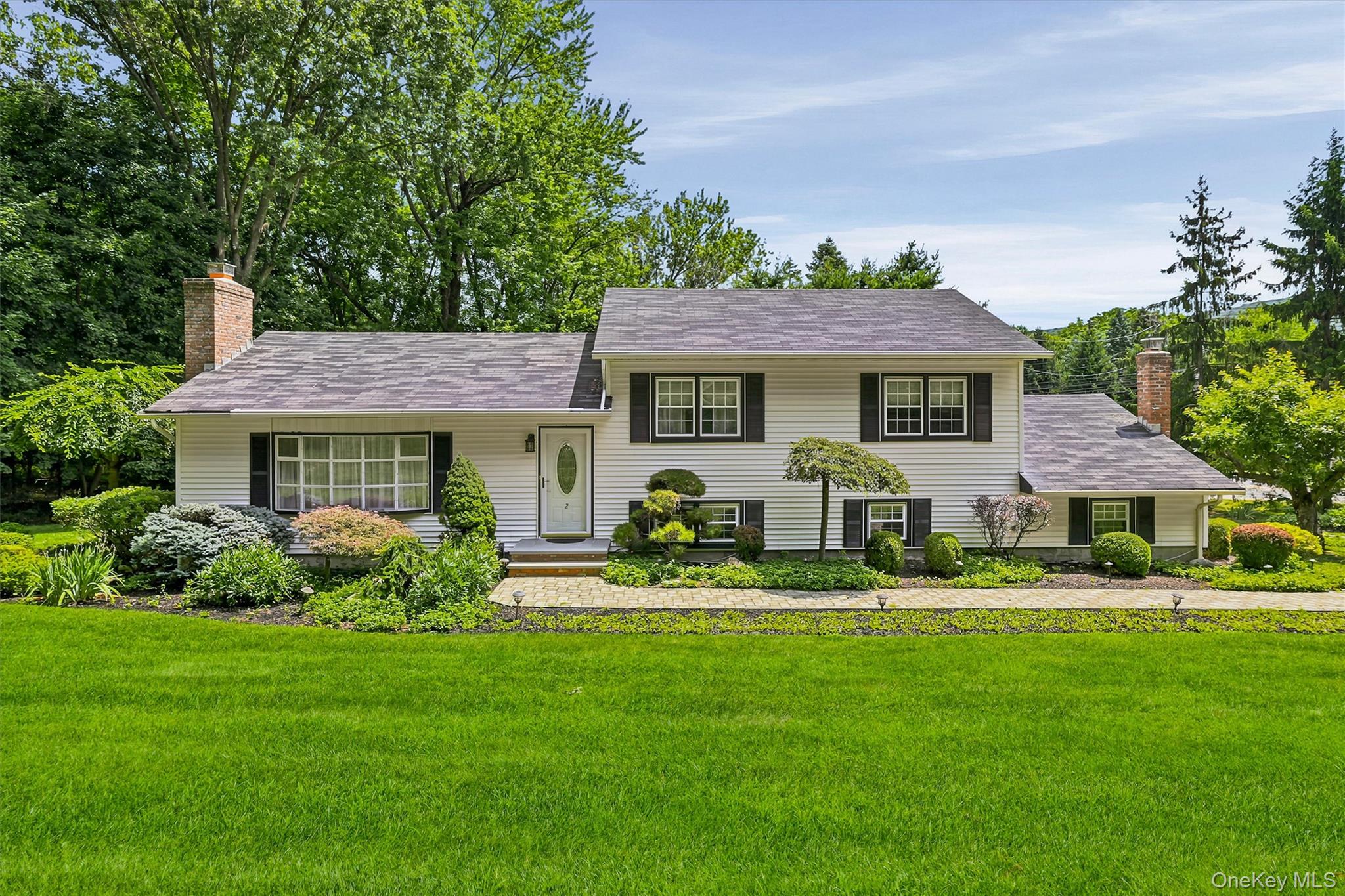 2 Buena Vista Terrace – For Sale