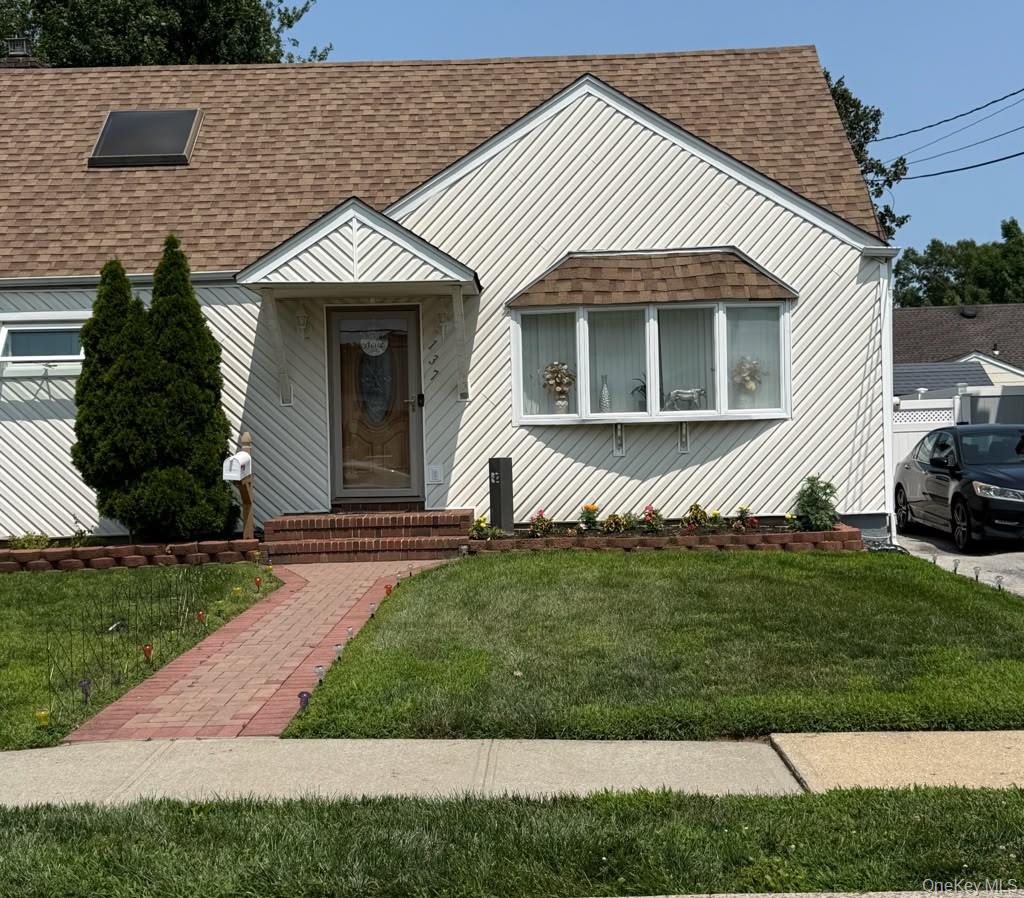 137 Walton Avenue – For Sale
