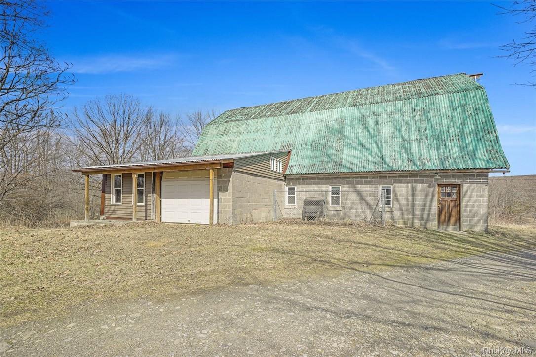 202 Midland Lake Road, Unit BARN photo 2