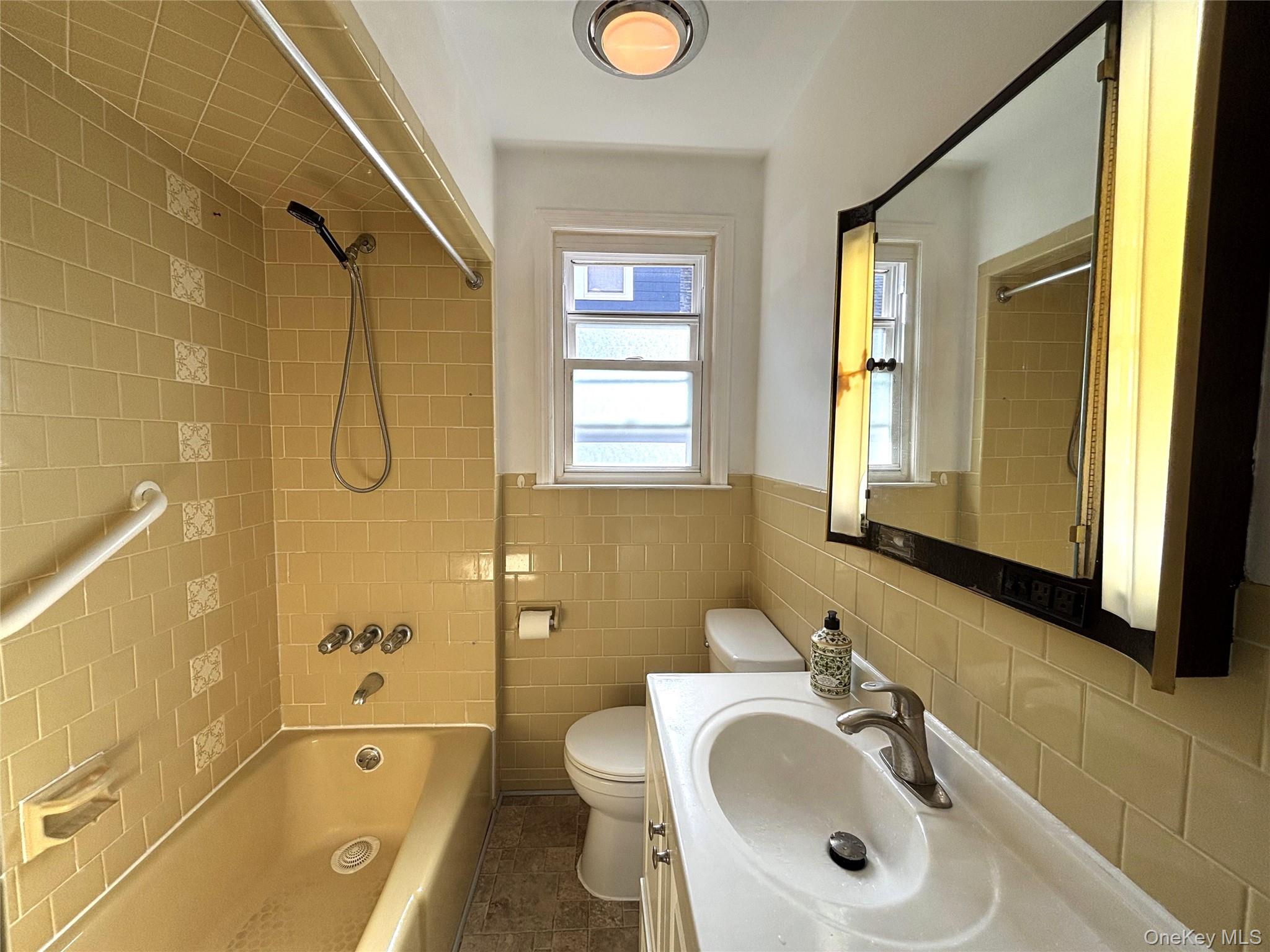 39 California Avenue – For Sale photo 38