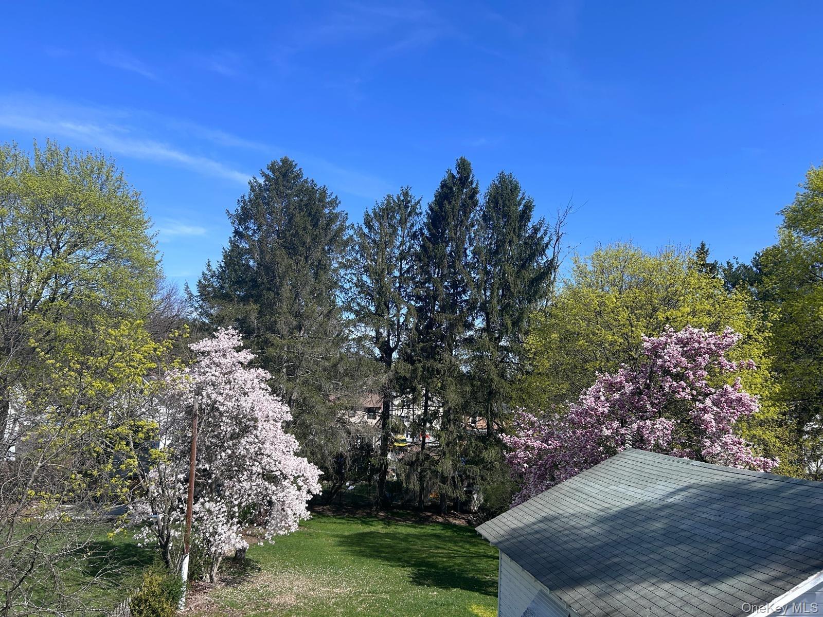 39 California Avenue – For Sale photo 15
