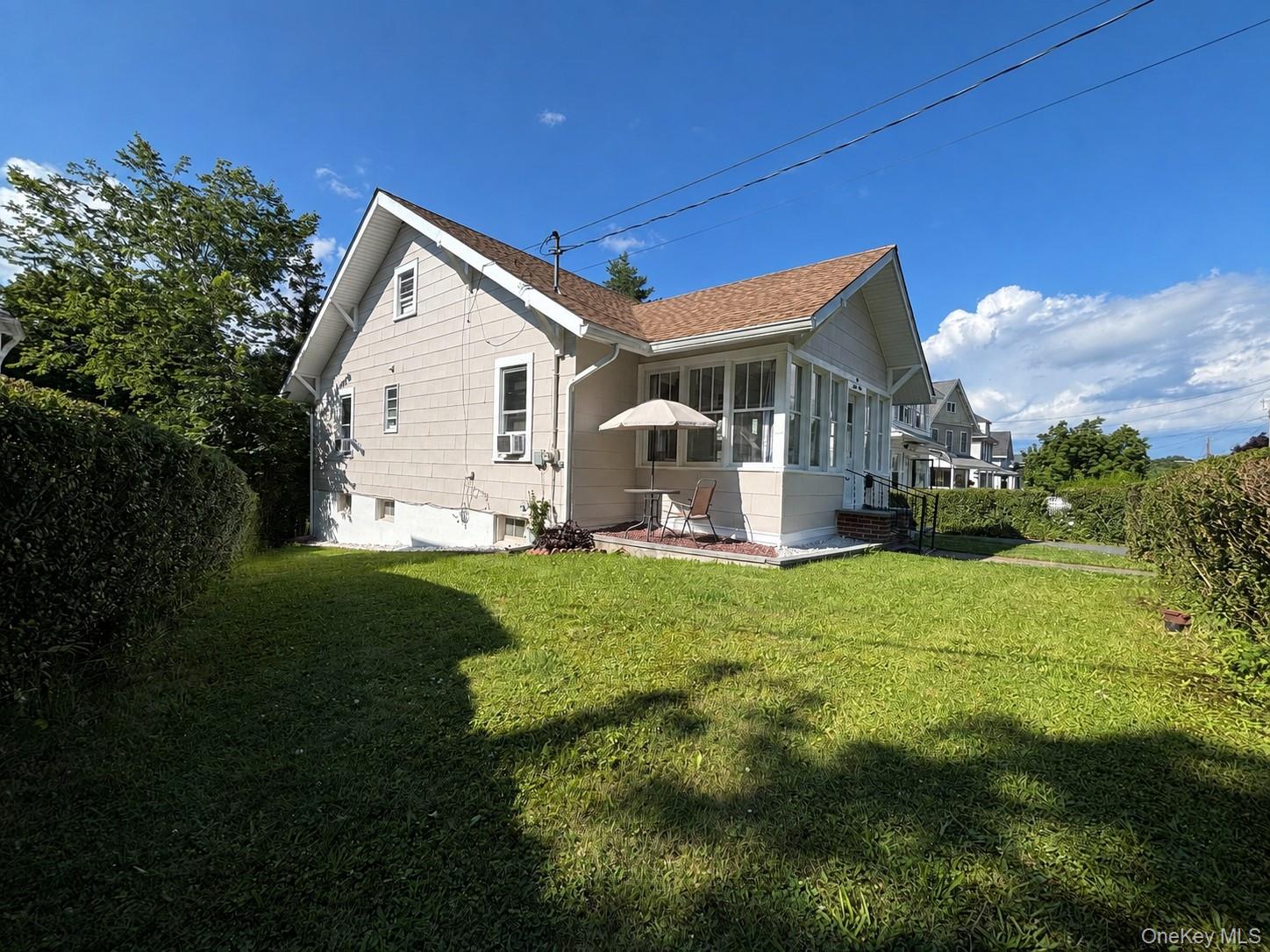 39 California Avenue – For Sale photo 7