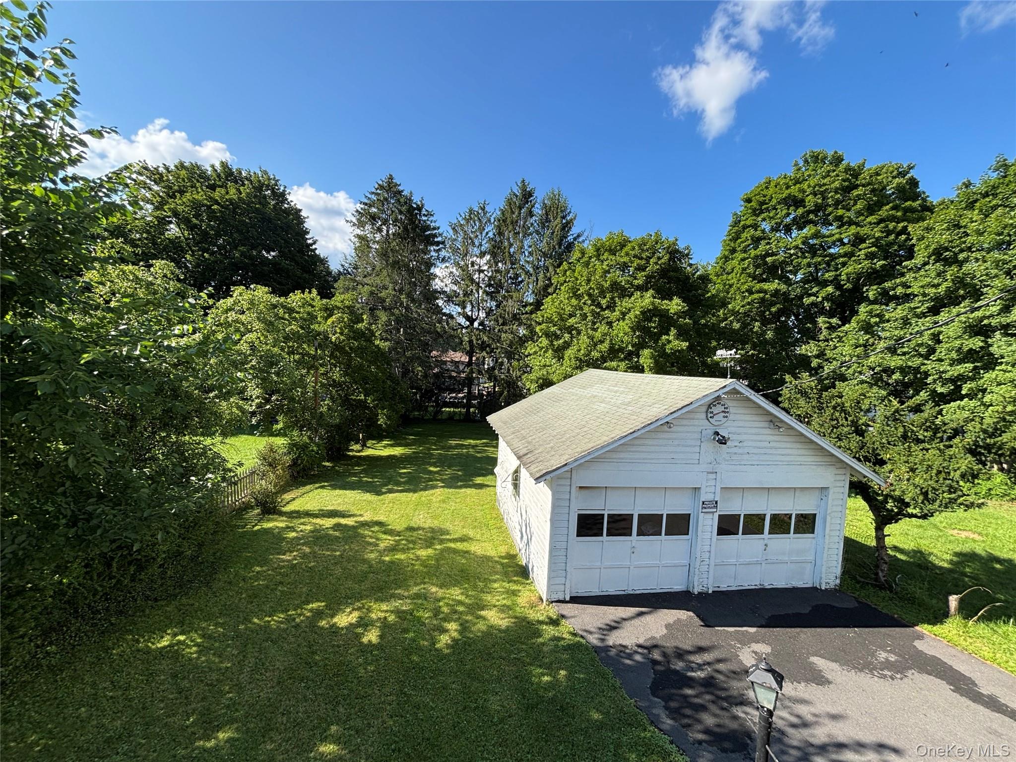 39 California Avenue – For Sale photo 24