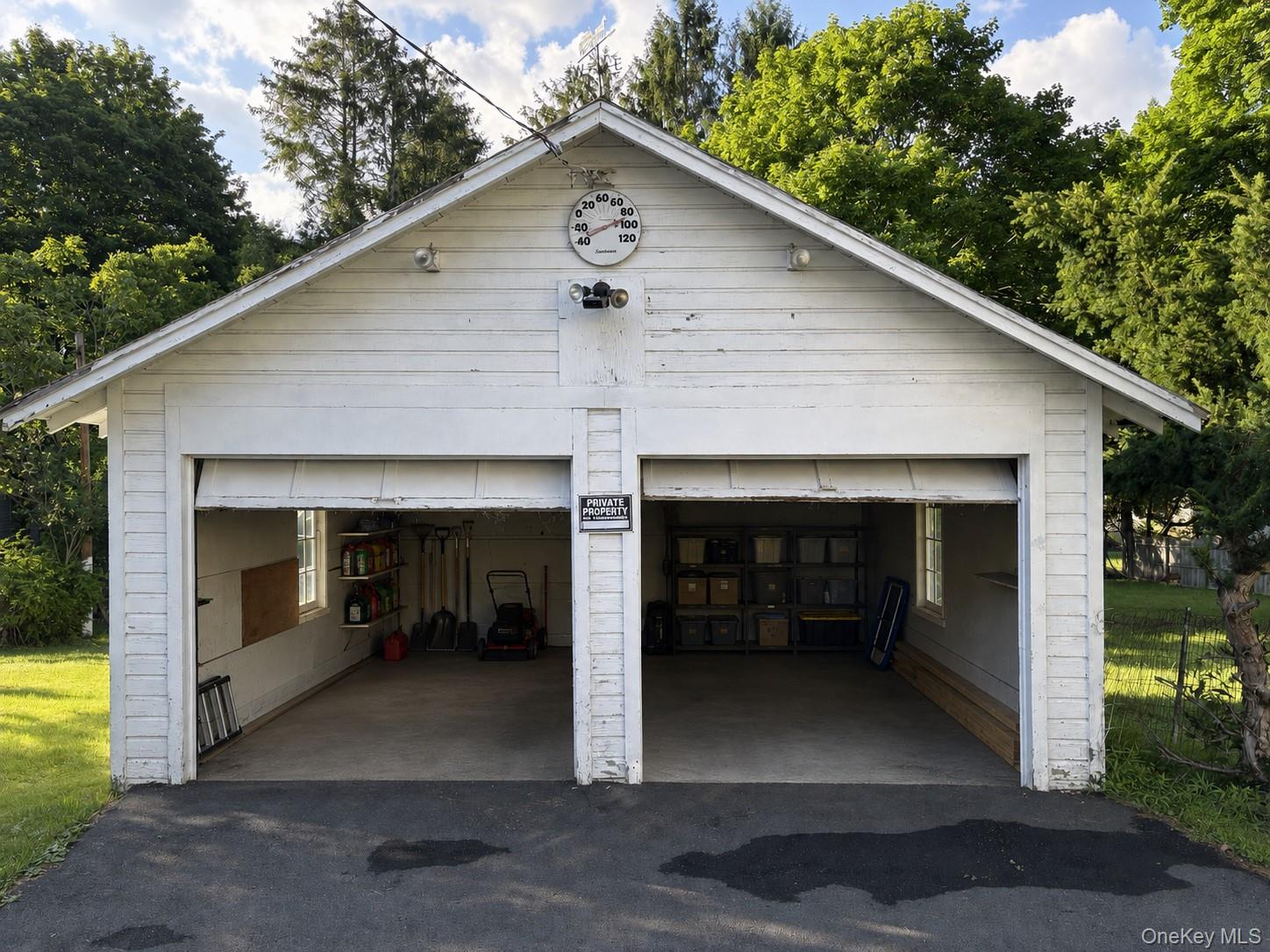 39 California Avenue – For Sale photo 18