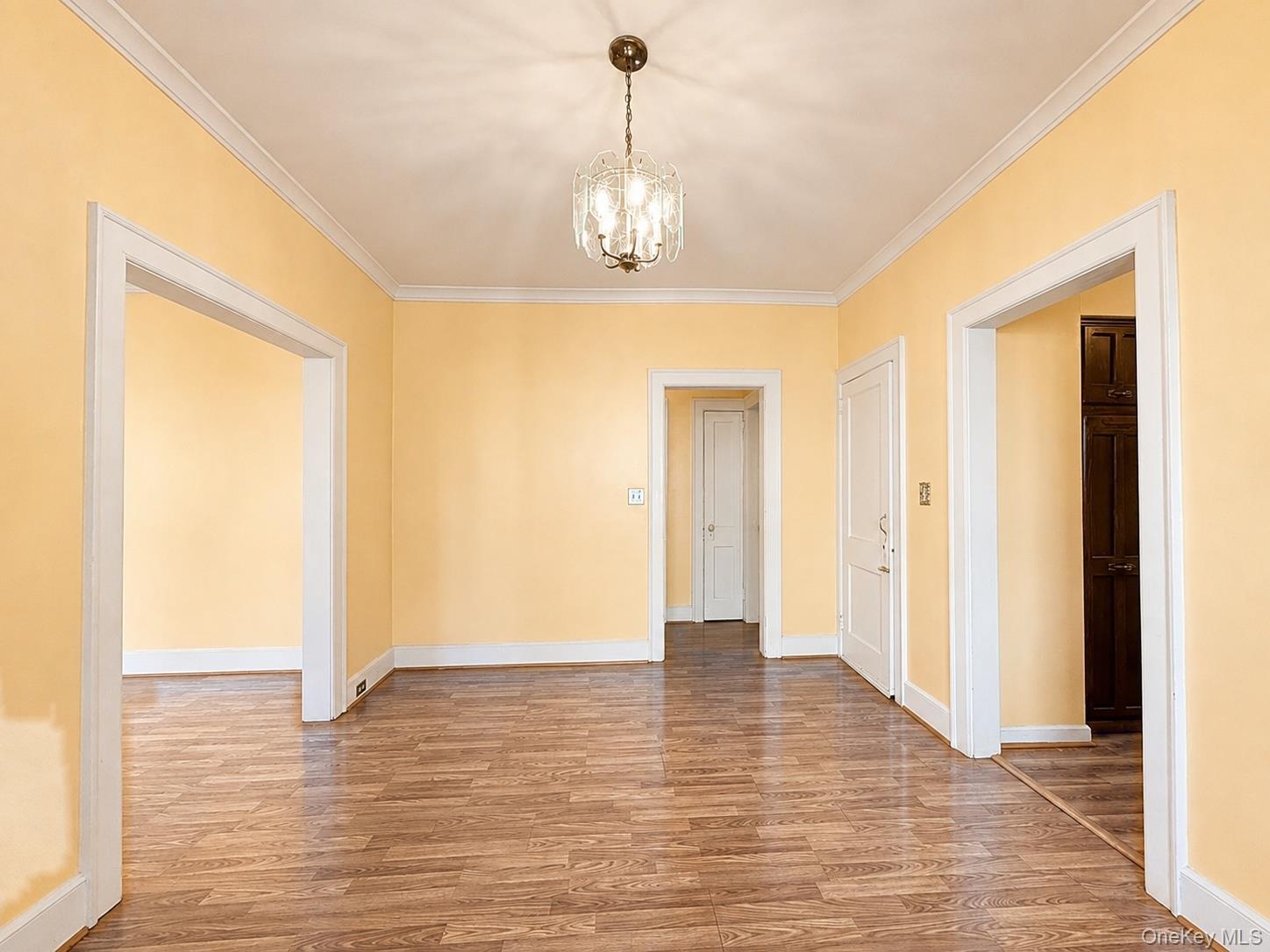 39 California Avenue – For Sale photo 21