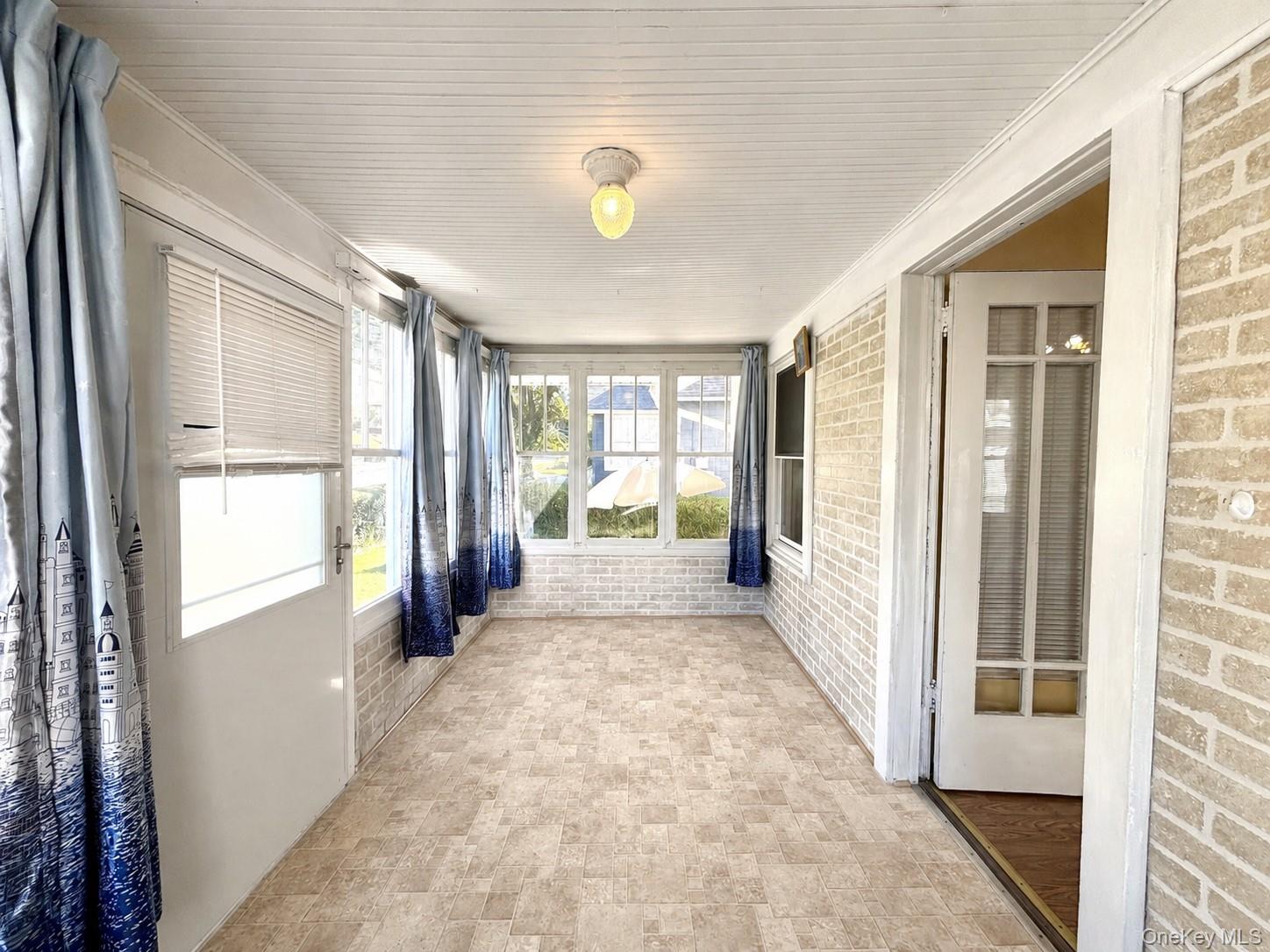 39 California Avenue – For Sale photo 30