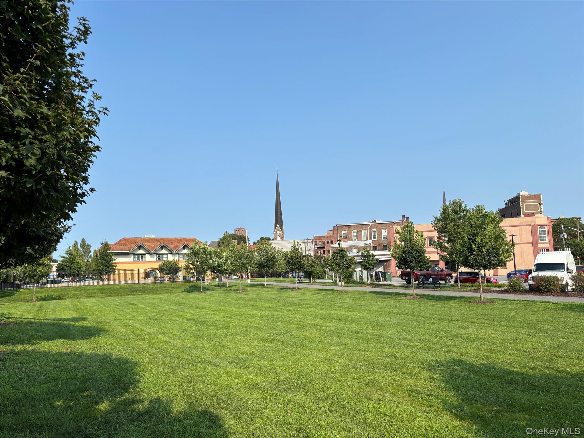 39 California Avenue – For Sale photo 13