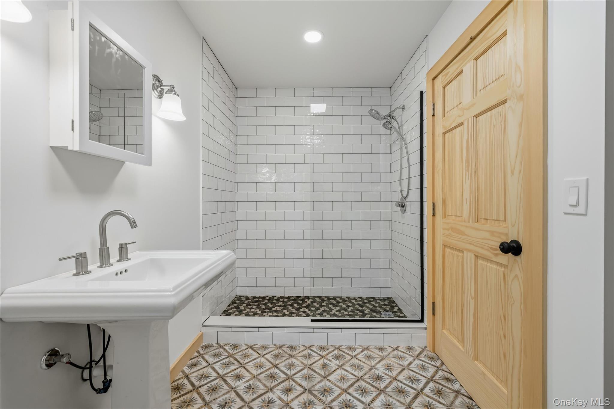 71 Oak Street – For Sale photo 41