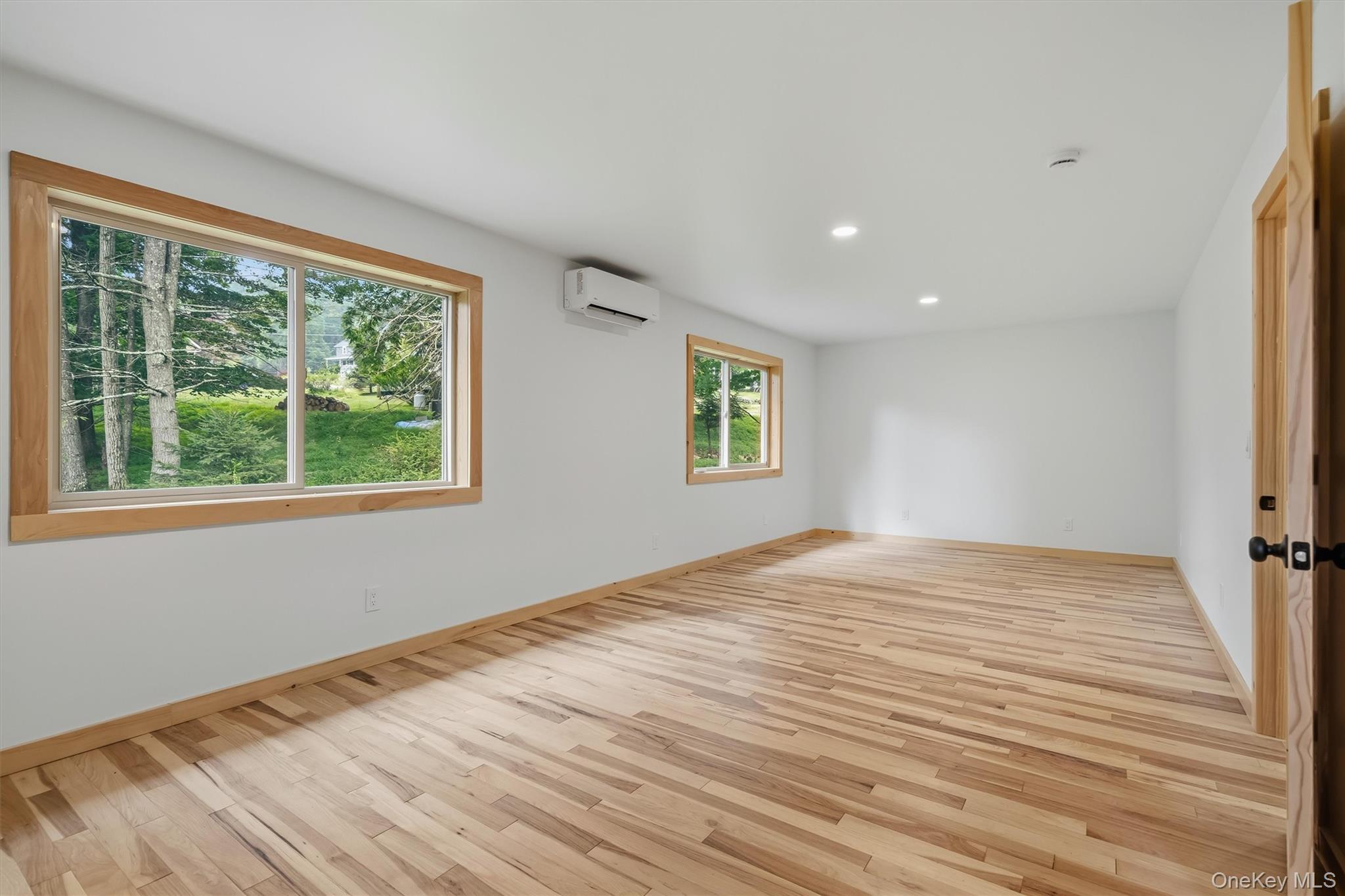 71 Oak Street – For Sale photo 36
