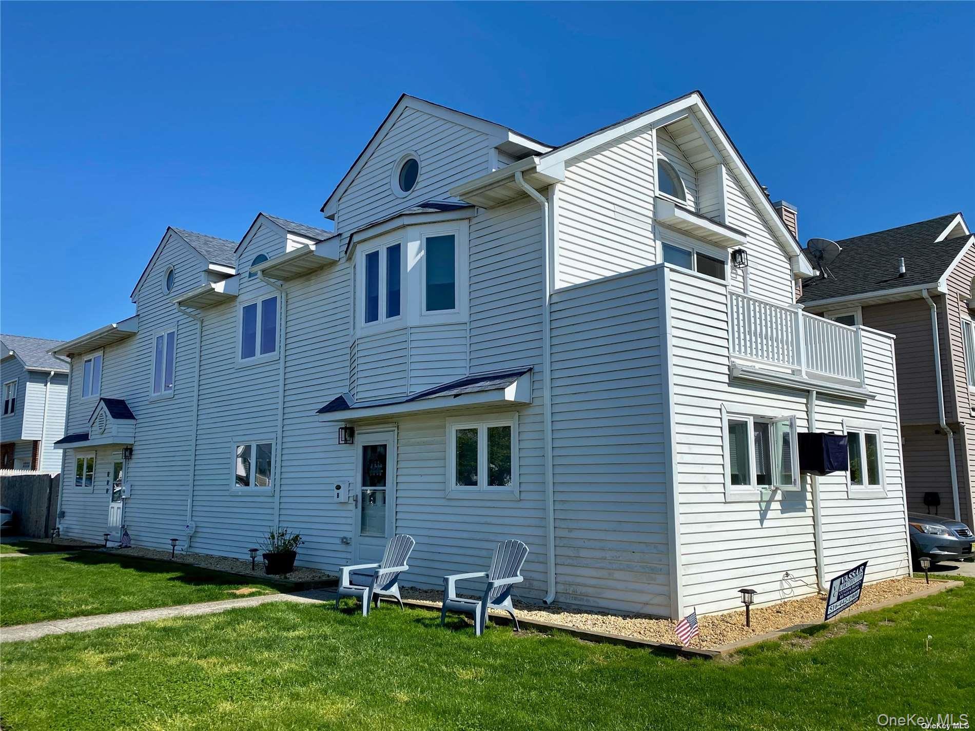 680 W Beech Street, Unit B