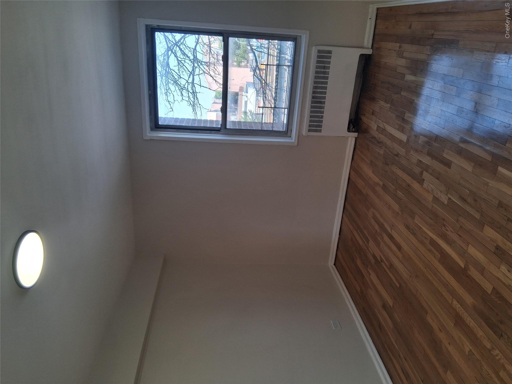 2235 Cruger Avenue, Unit 5F photo 8