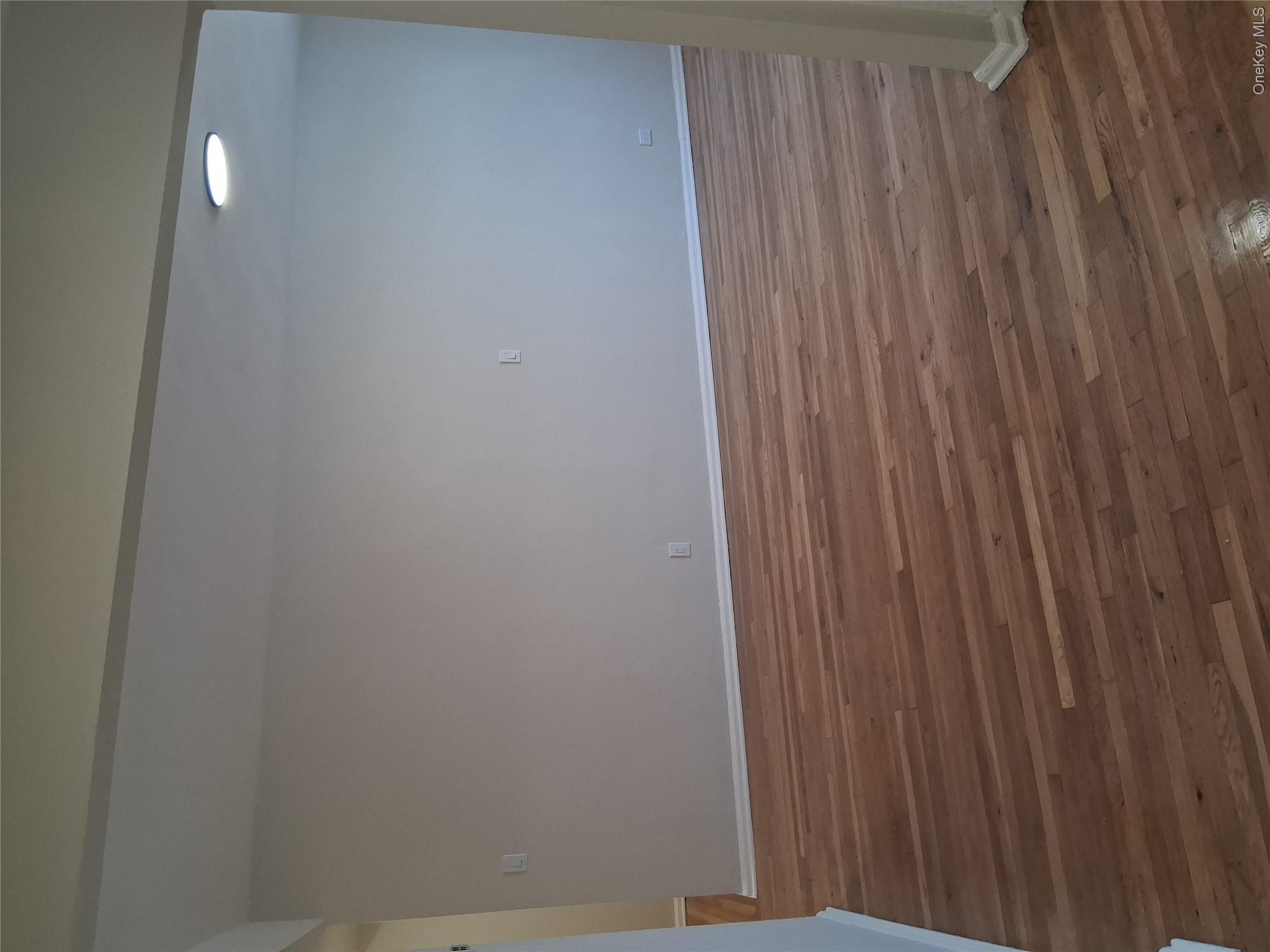 2235 Cruger Avenue, Unit 5F photo 4