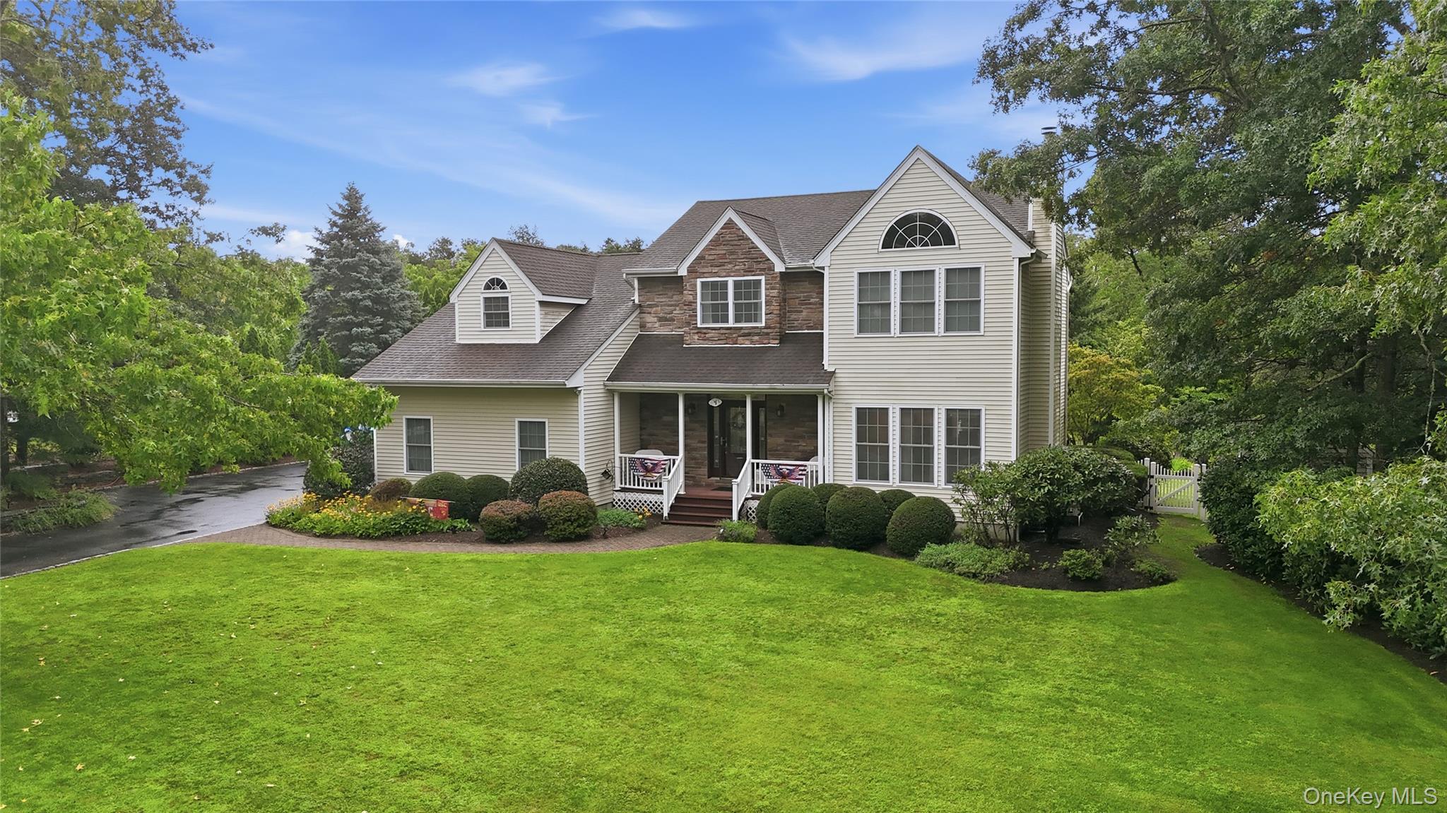 4 Wood Hollow Drive – For Sale