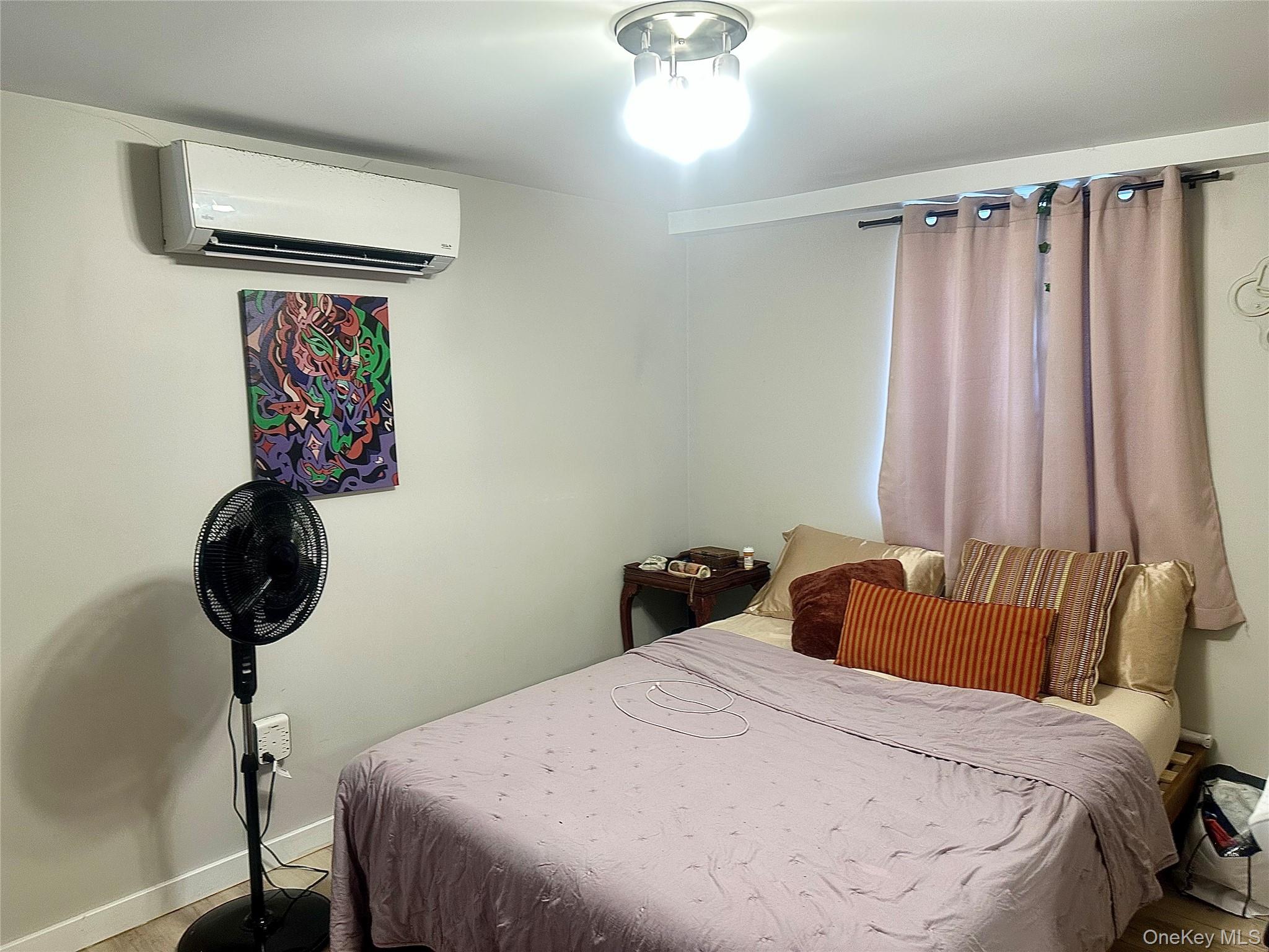 372 Verplanck Avenue, Unit 1 photo 8