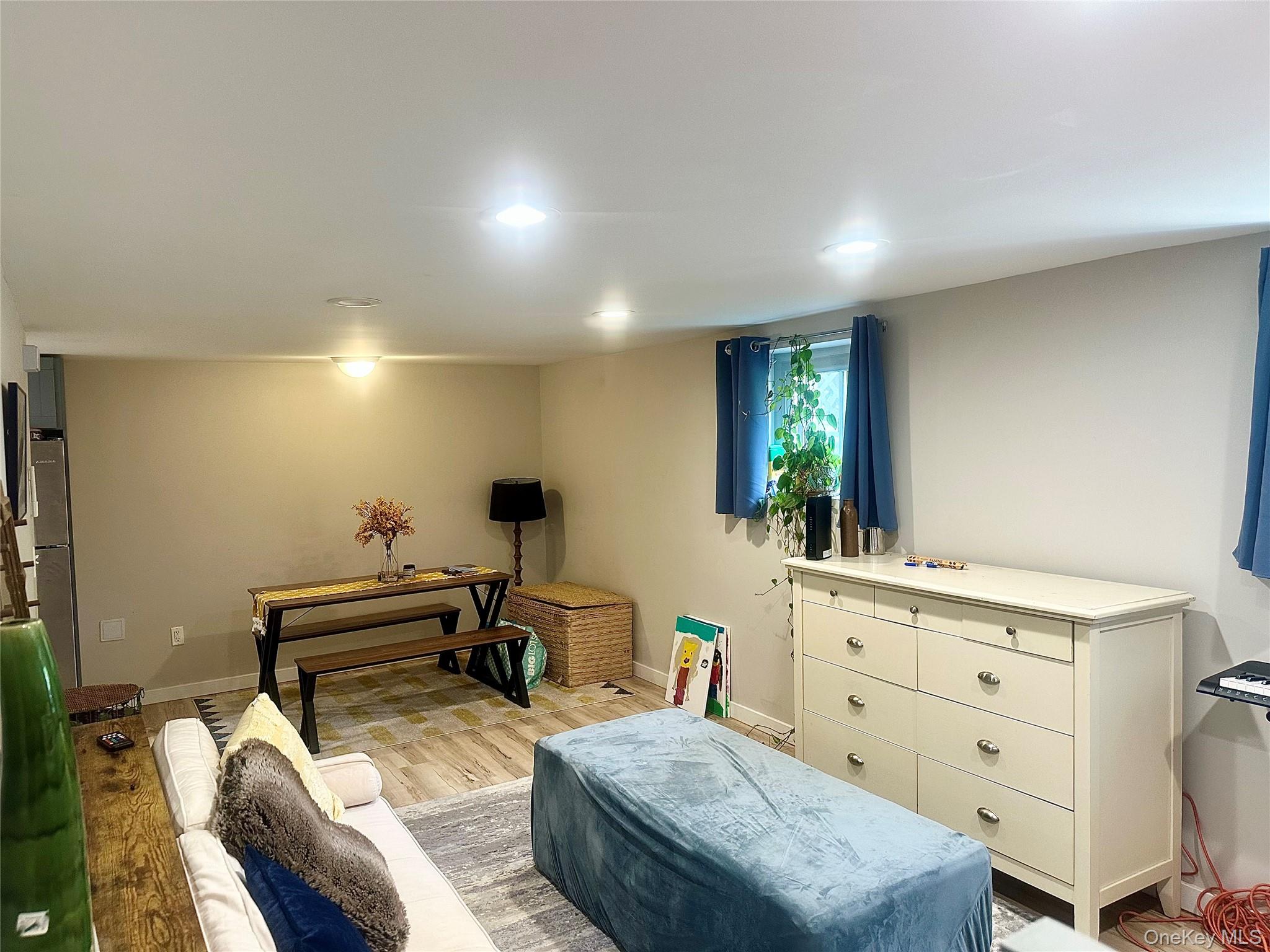 372 Verplanck Avenue, Unit 1 photo 6