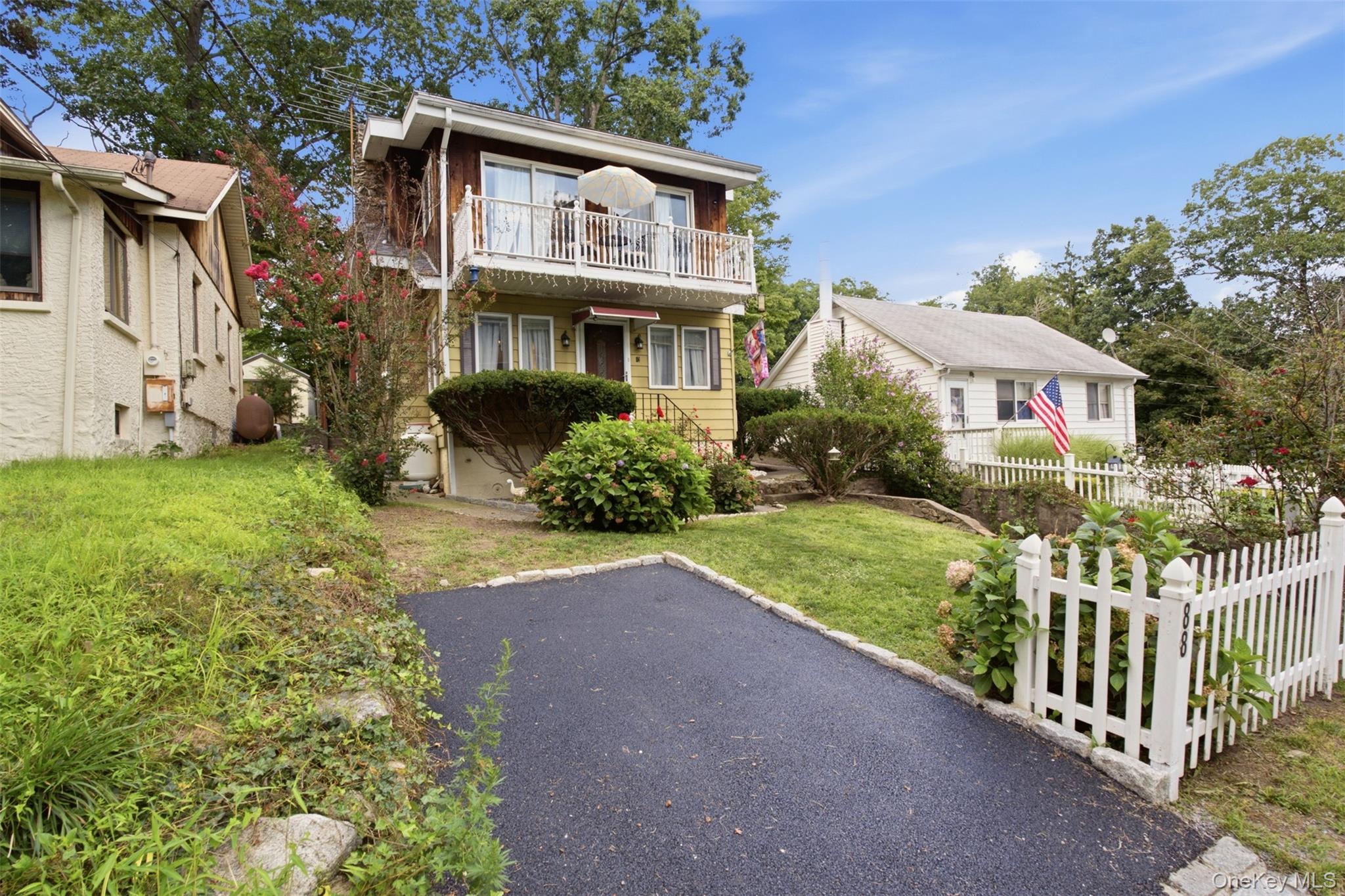 88 Becker Street – For Sale photo 3
