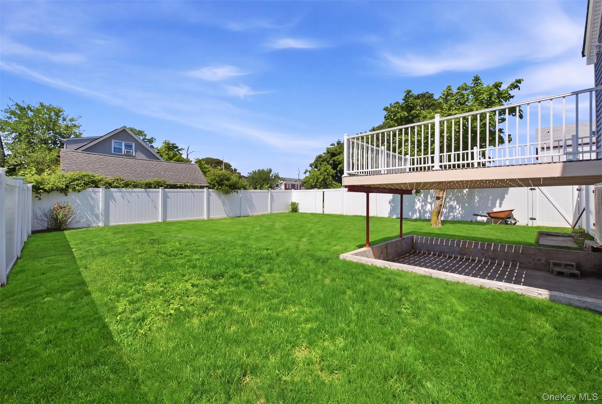 8 5th Street – For Sale photo 26