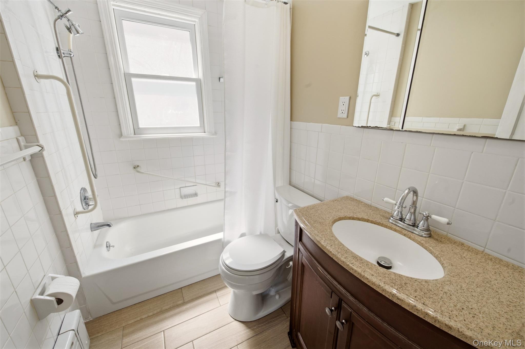 8 5th Street – For Sale photo 14