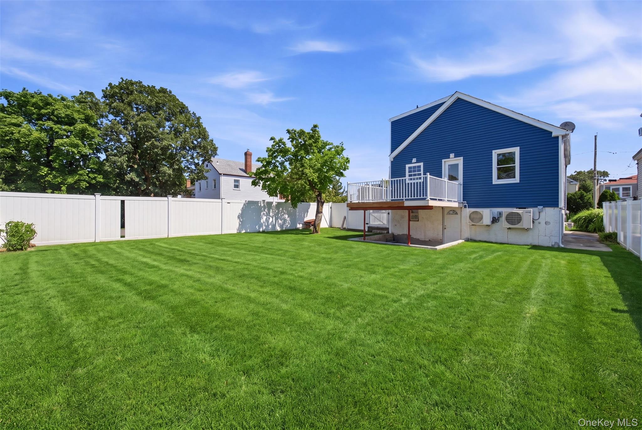 8 5th Street – For Sale photo 27