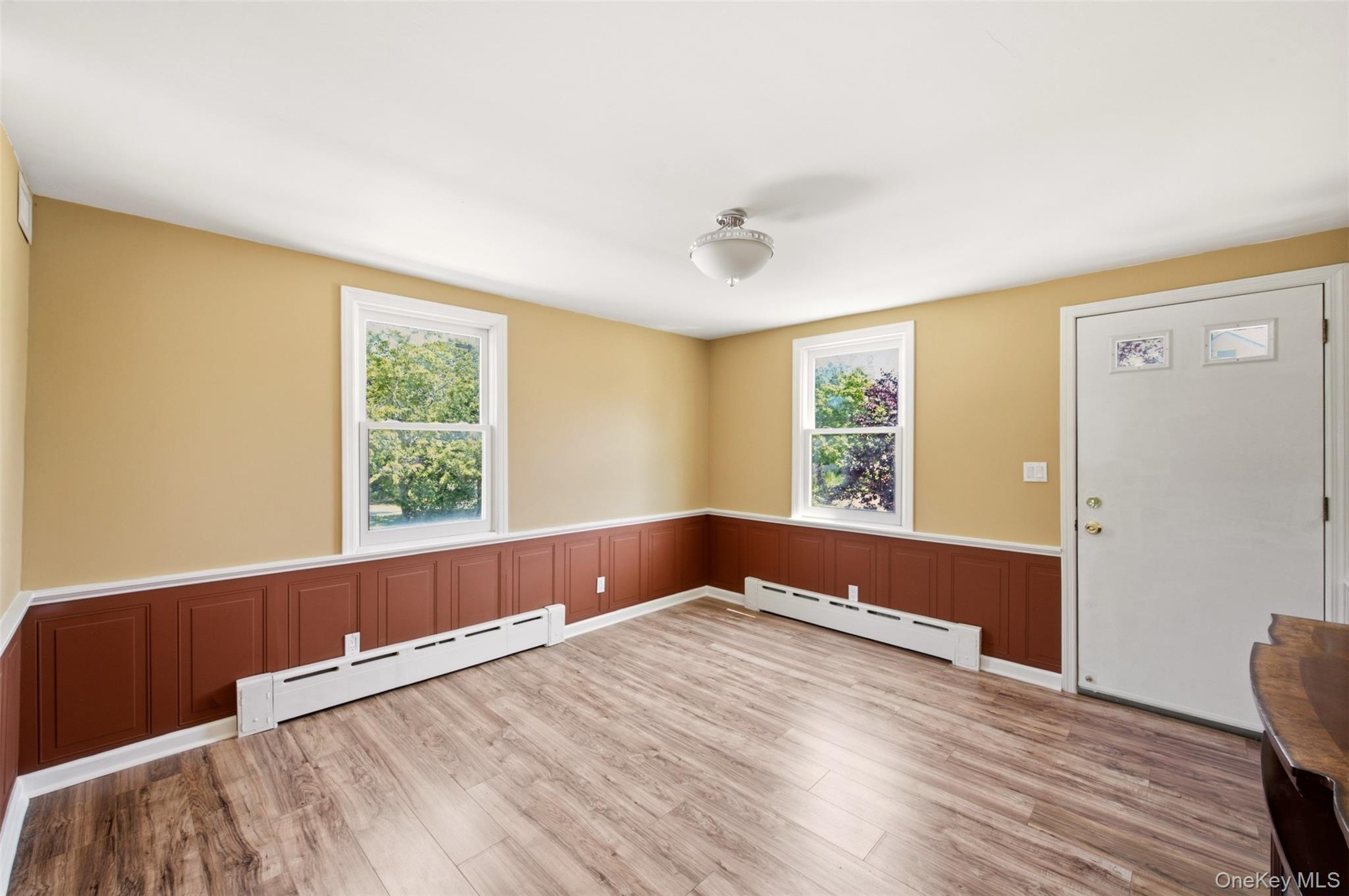 8 5th Street – For Sale photo 8