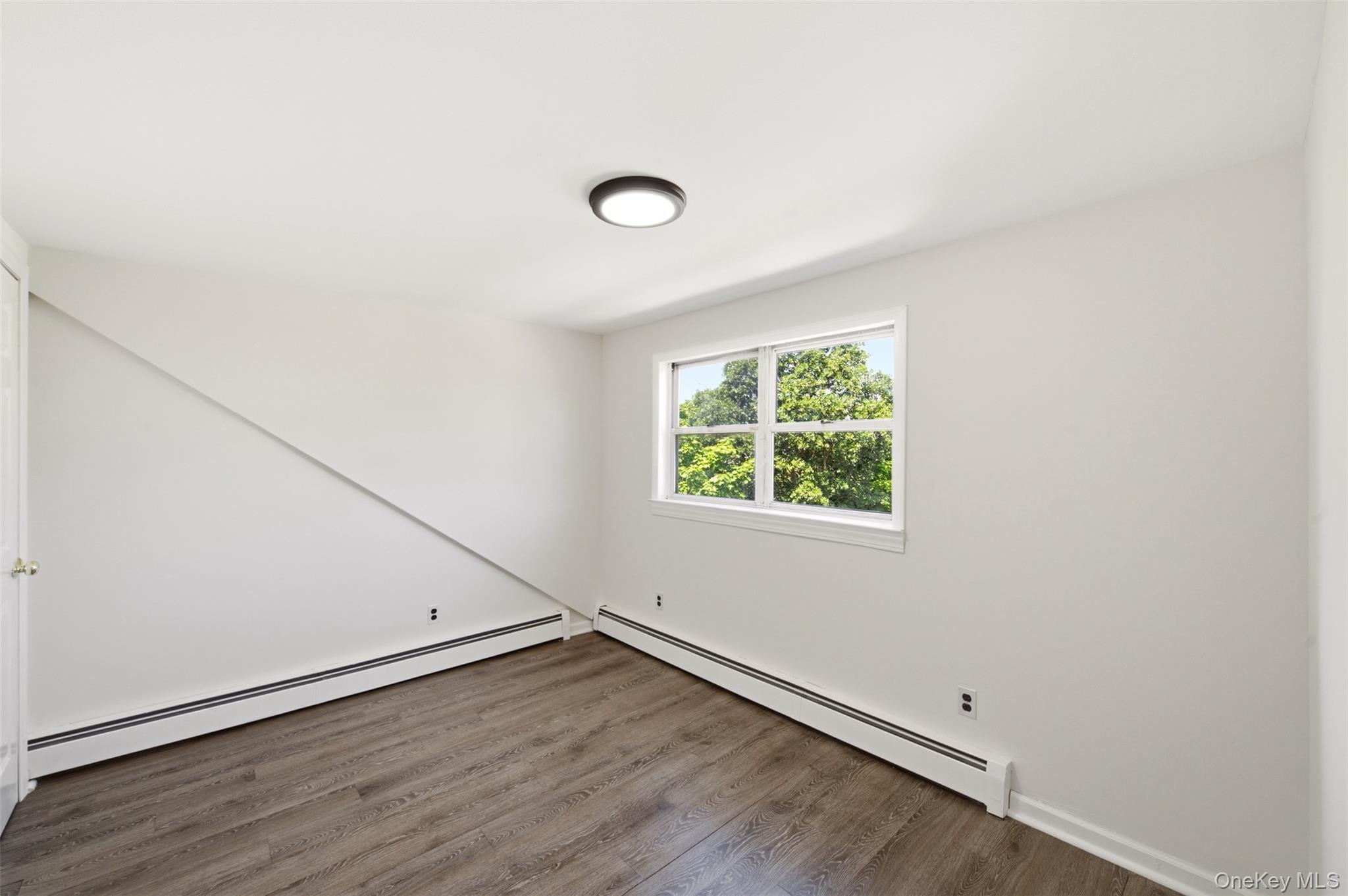 8 5th Street – For Sale photo 19