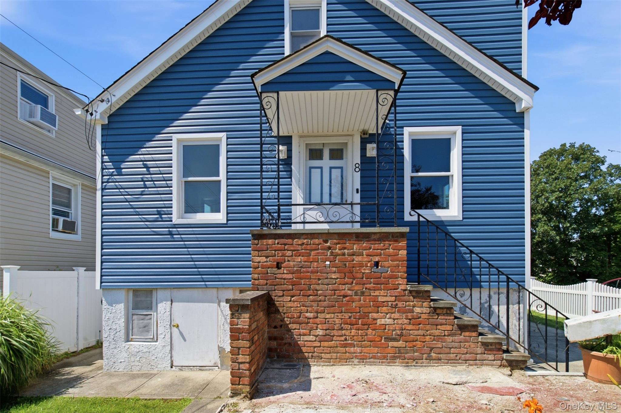 8 5th Street – For Sale photo 5