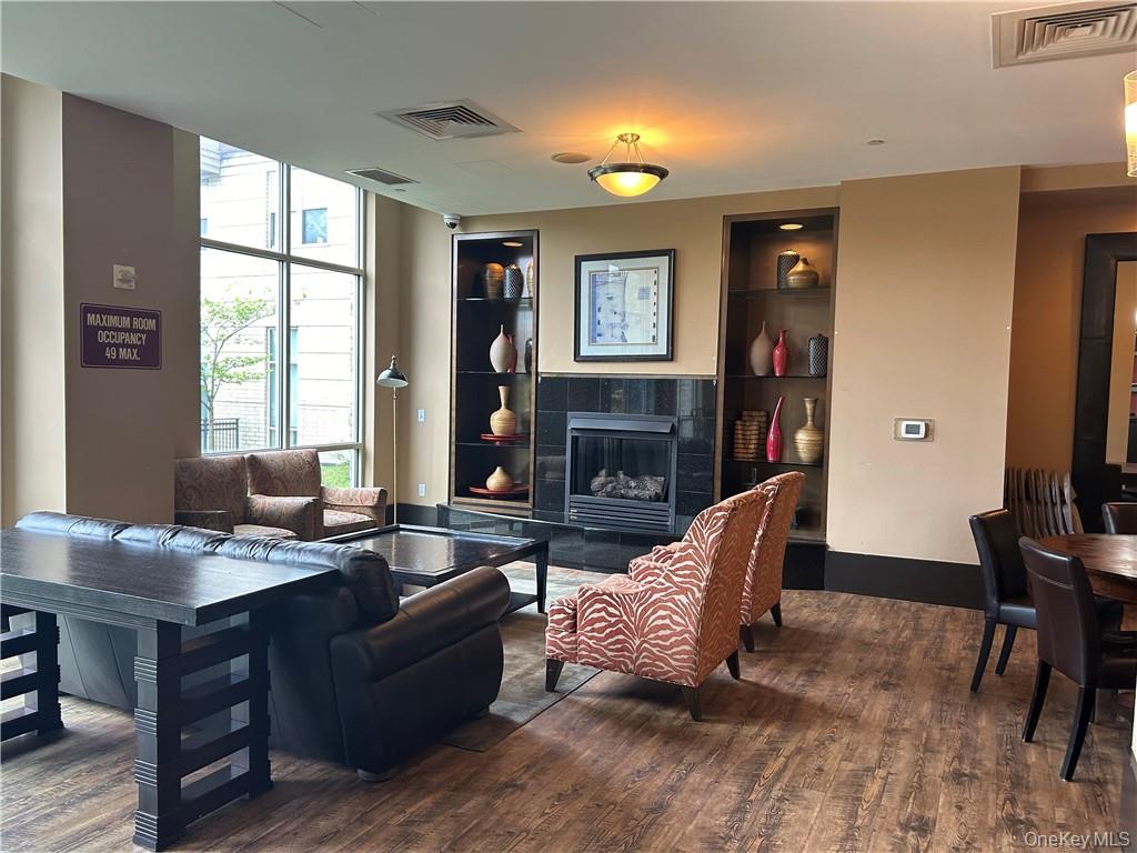 300 Mamaroneck Avenue, Unit 729 photo 14