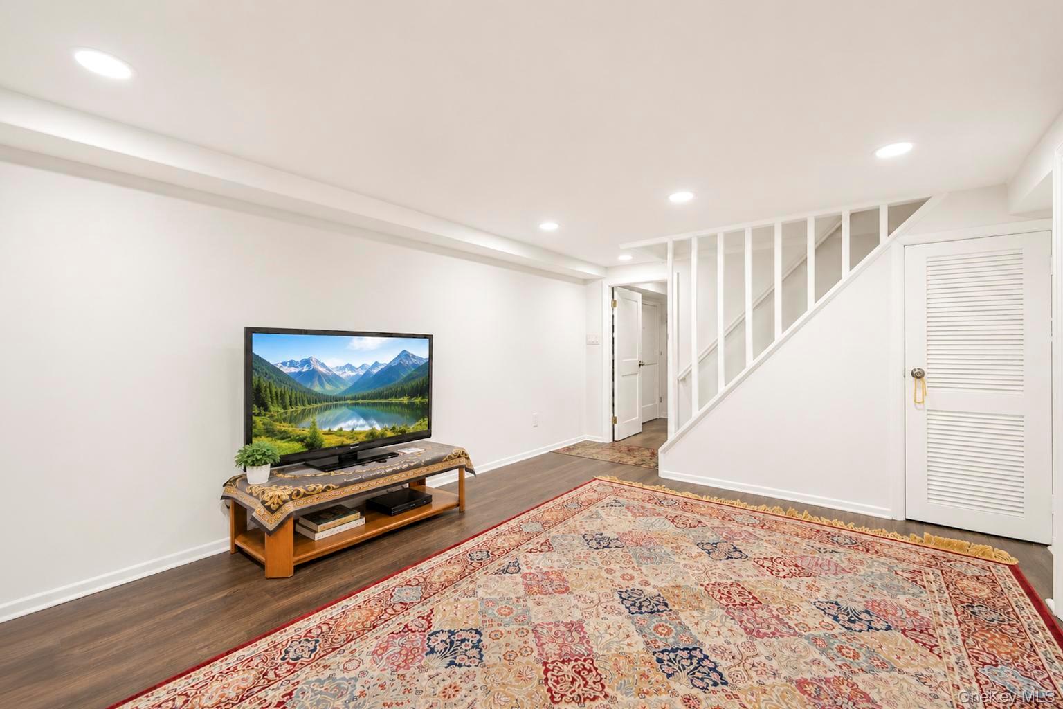 52 E Fenimore Street – For Sale photo 24