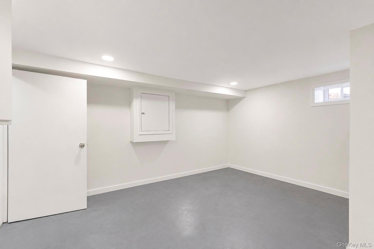 52 E Fenimore Street – For Sale photo 33