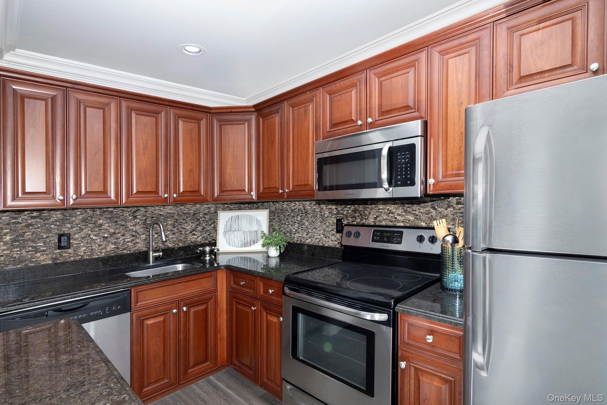 10 Mainsail Drive, Unit 1-04 photo 3
