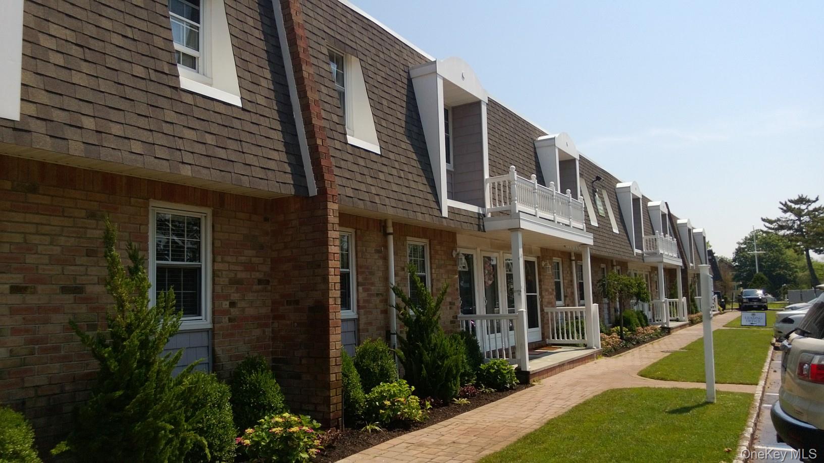 10 Mainsail Drive, Unit 1-04 photo 2