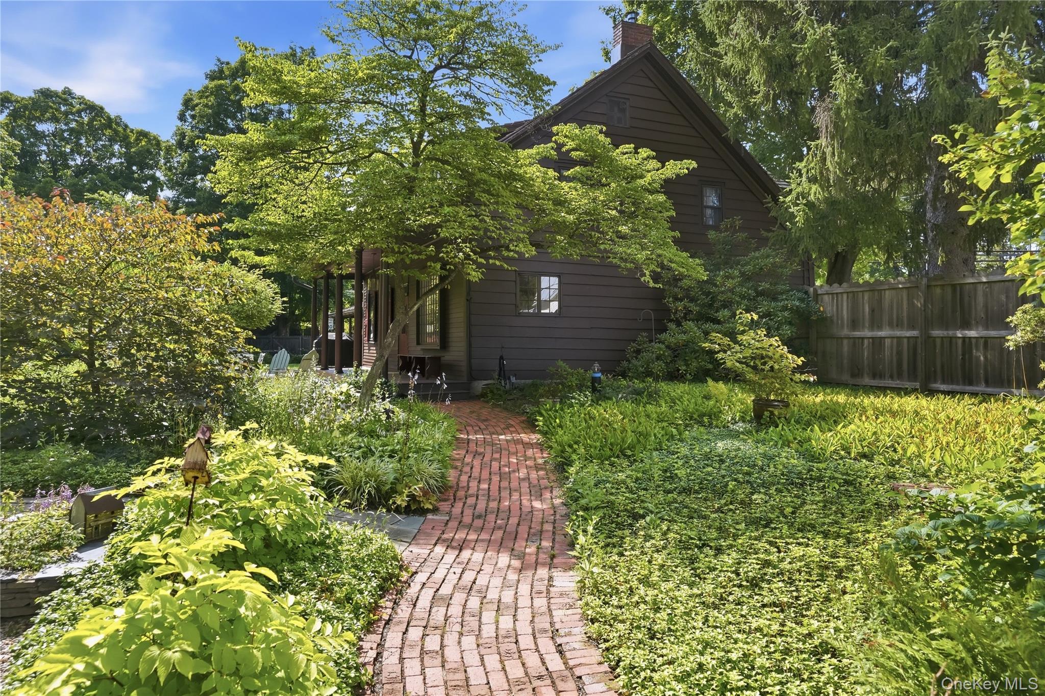 809 Traver Road – For Sale photo 32
