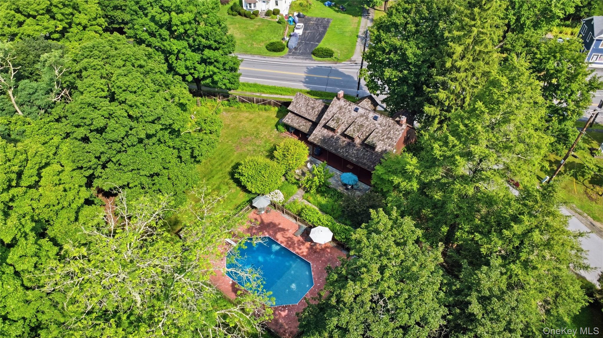 809 Traver Road – For Sale photo 39