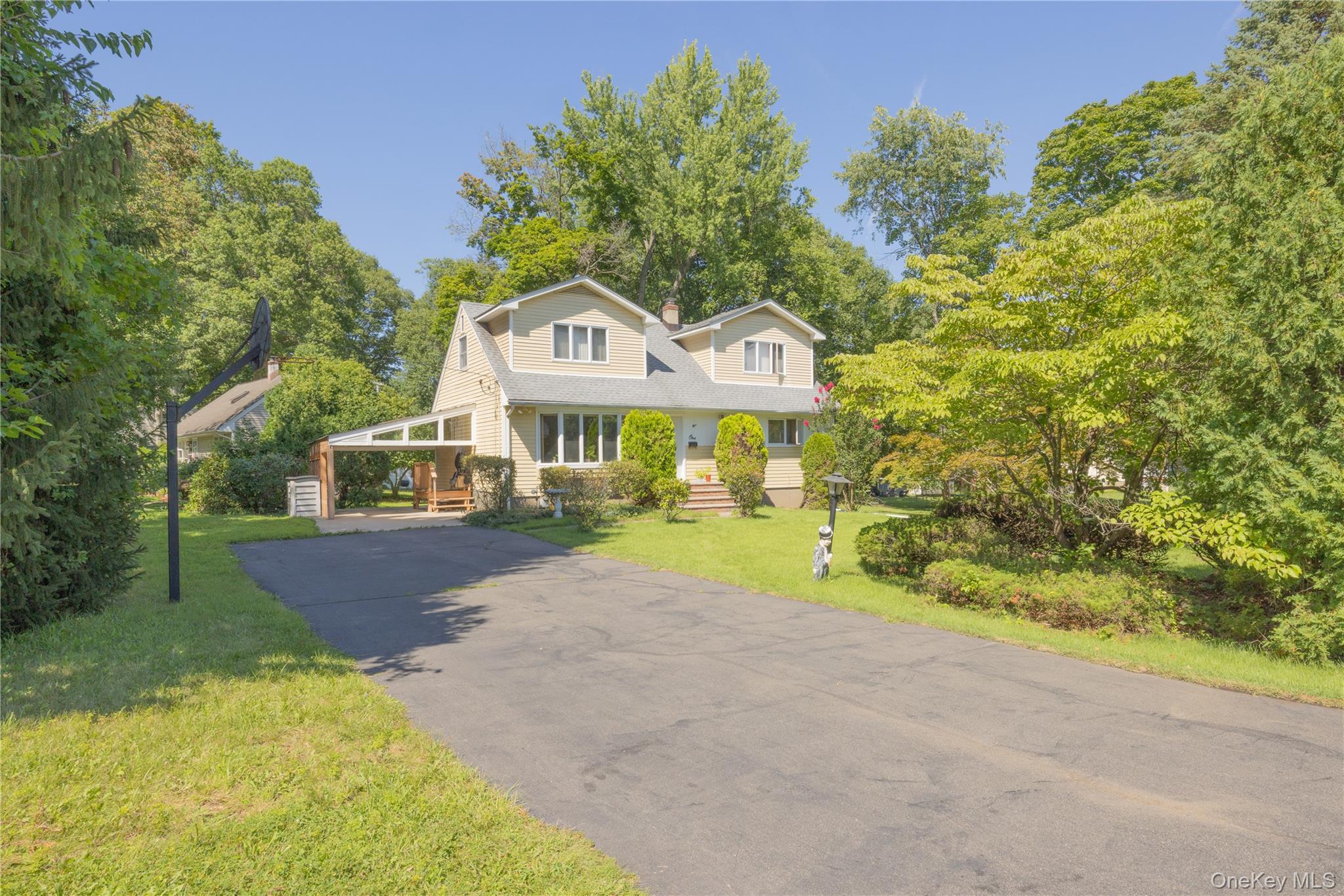 1 Short Street – For Sale photo 2