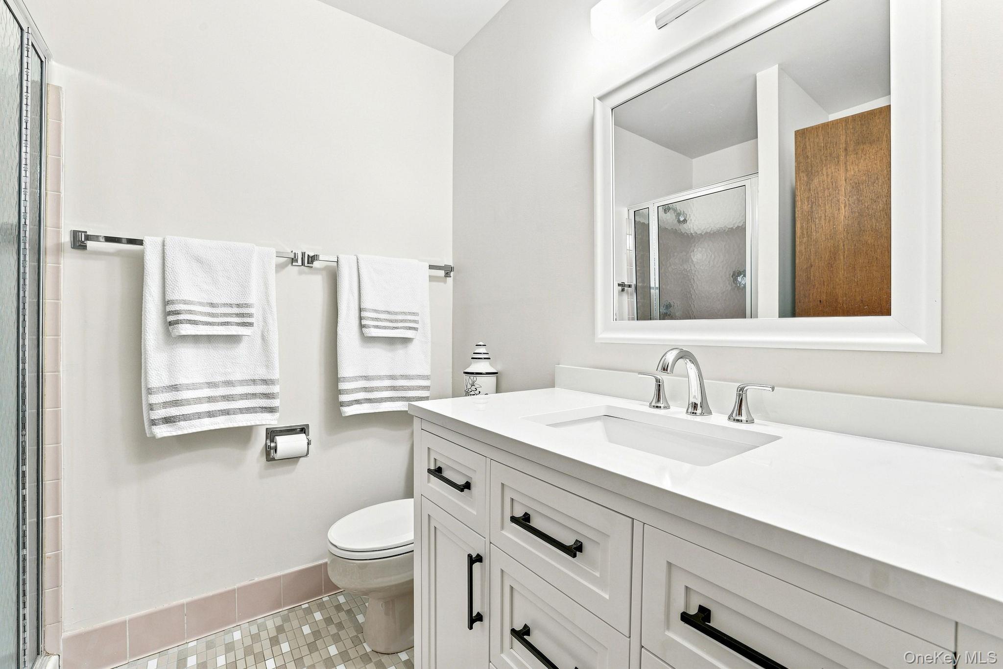45 Jefferson Oval, Unit H photo 12