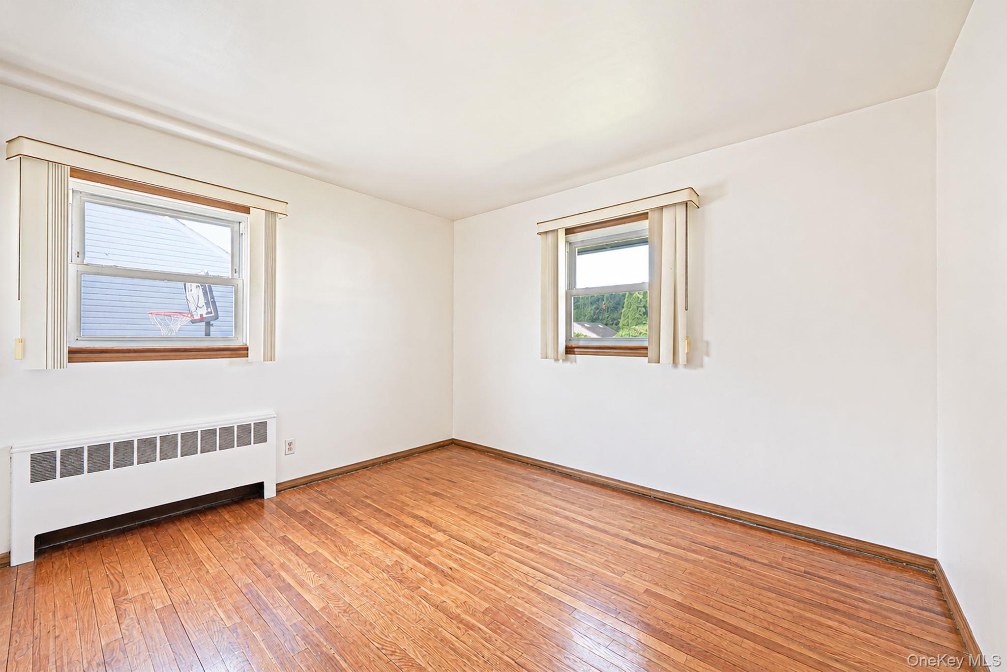 177 10th Street – For Sale photo 13