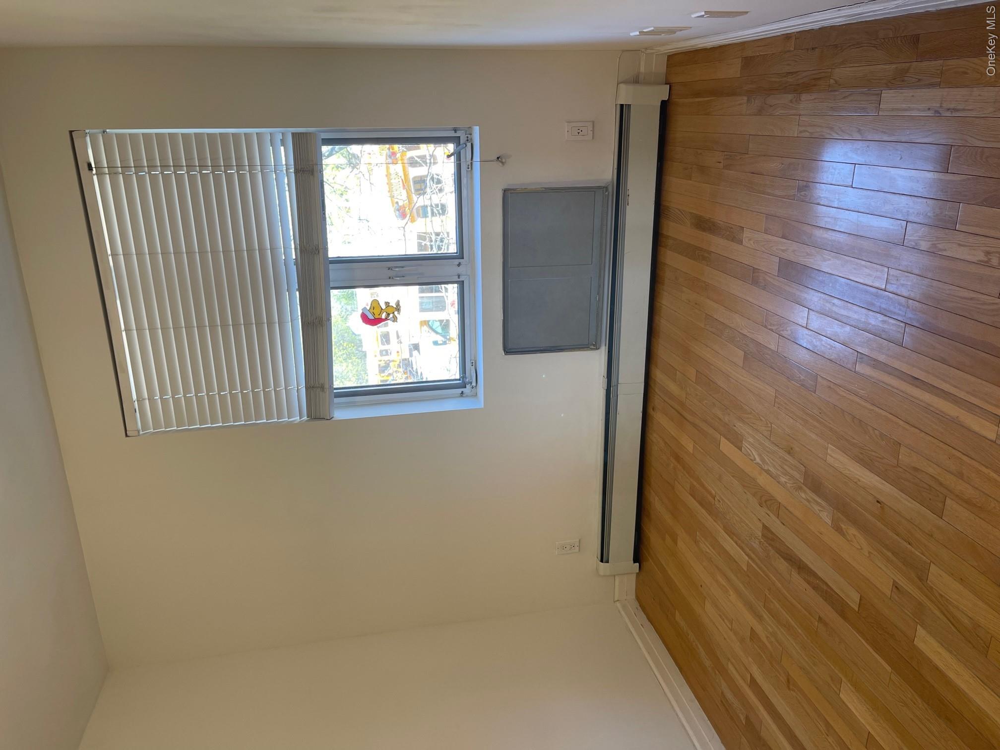 245-33 60th Avenue, Unit 2 photo 4
