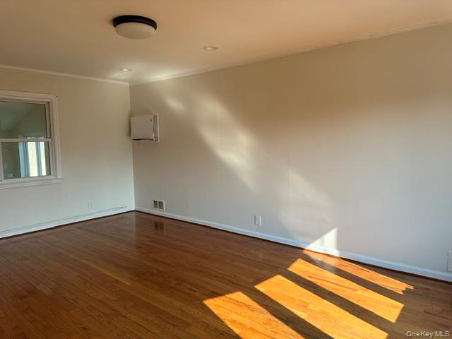 410 Herricks Road – For Rent photo 5