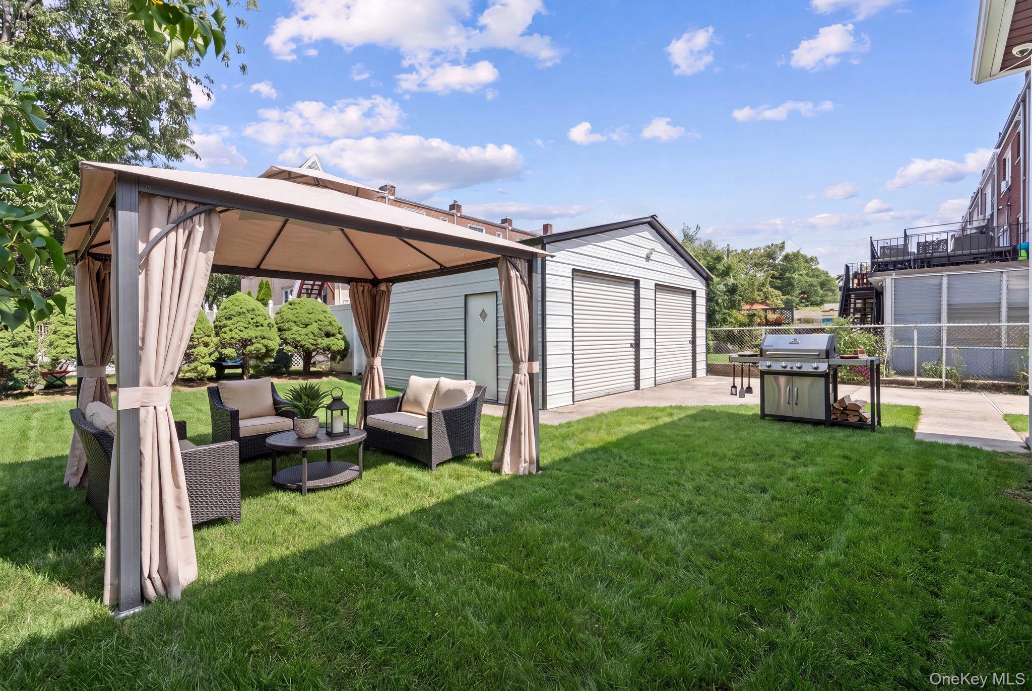 240 Buttrick Avenue – For Sale photo 8
