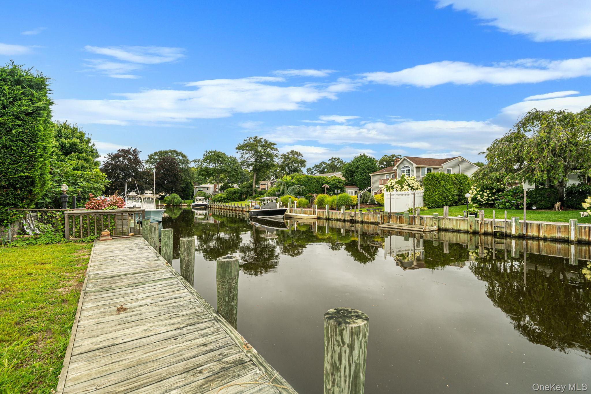 35 Fleets Point Drive – For Sale photo 19
