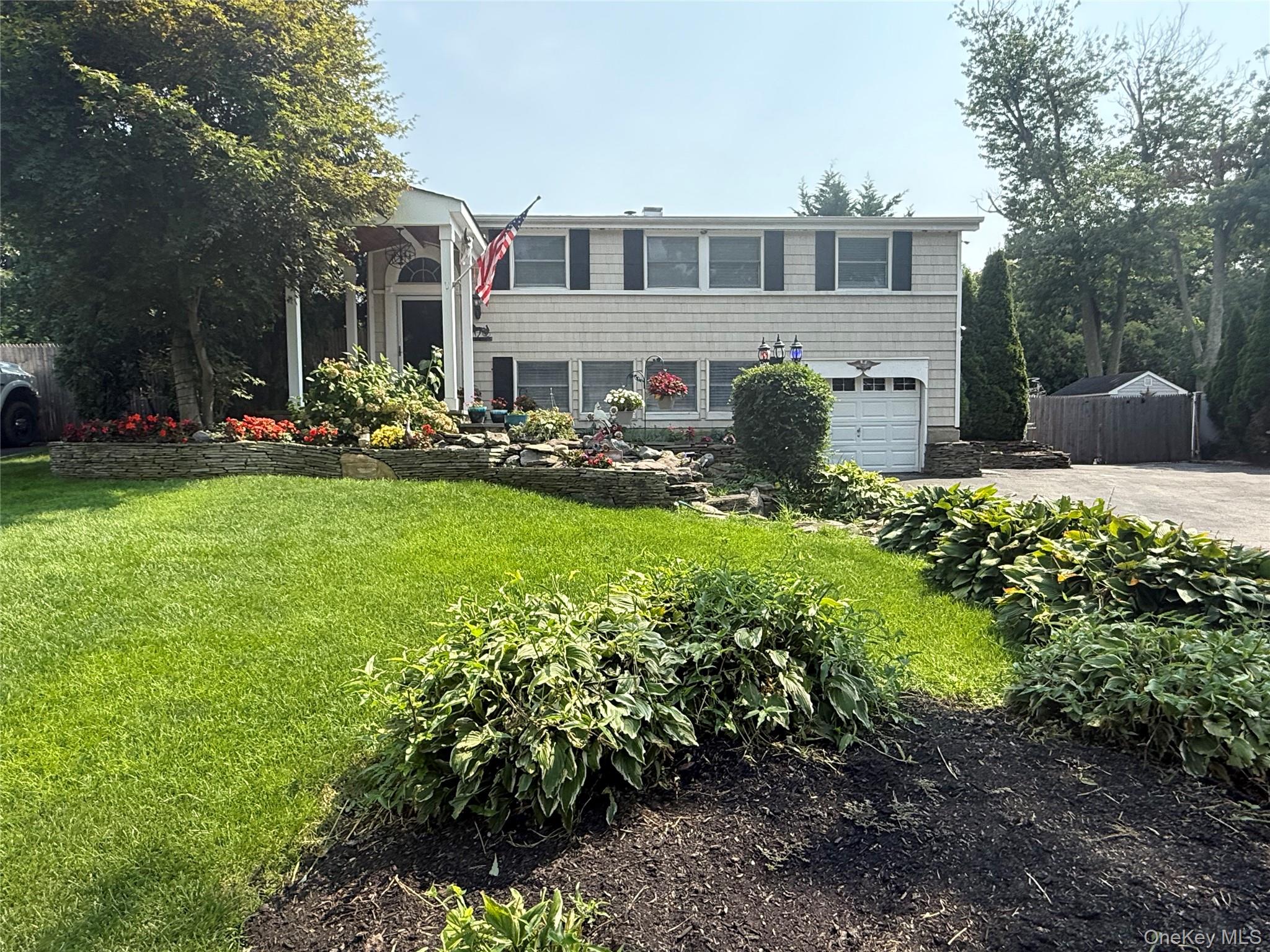 14 Fairway Drive – For Sale photo 3