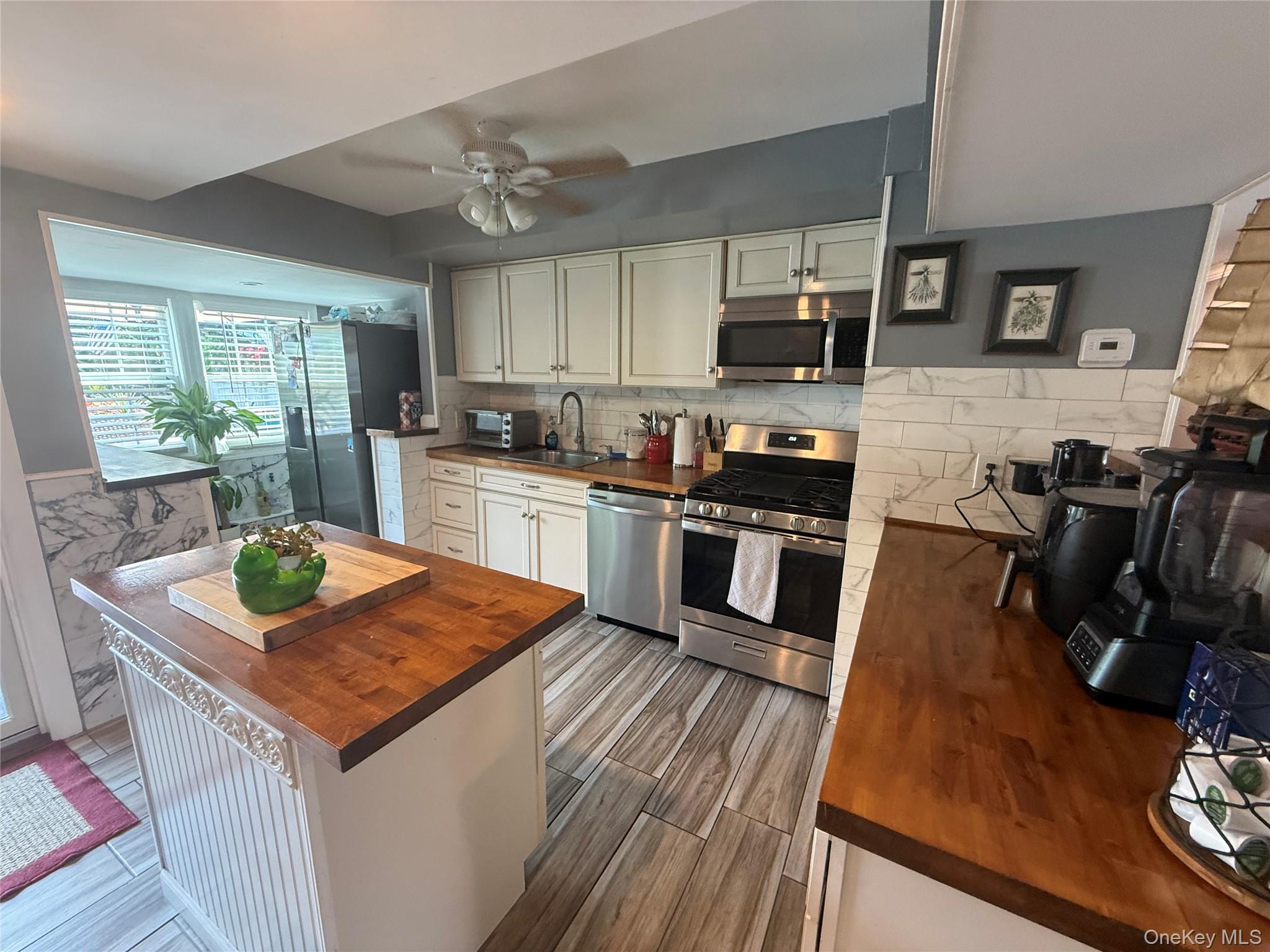 14 Fairway Drive – For Sale photo 9