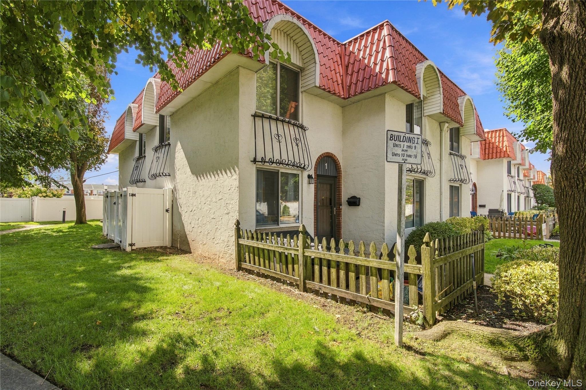 1 Alhambra Drive – For Sale photo 2