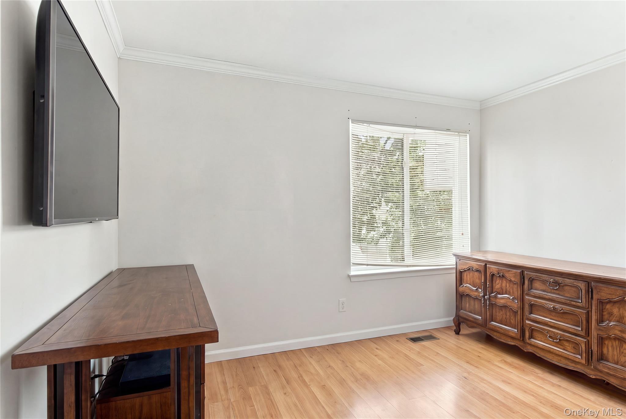 1 Alhambra Drive – For Sale photo 15
