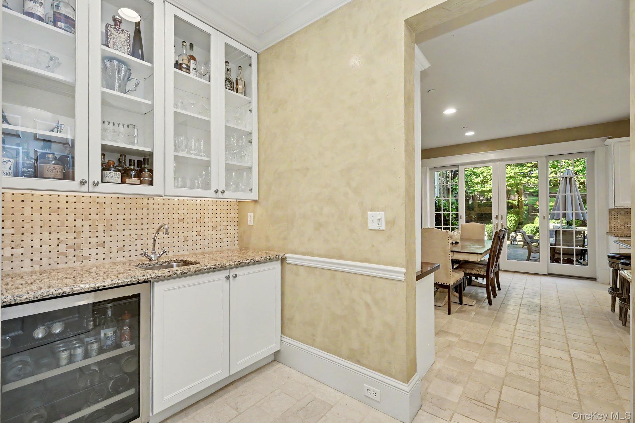 9 Trails End – For Sale photo 14