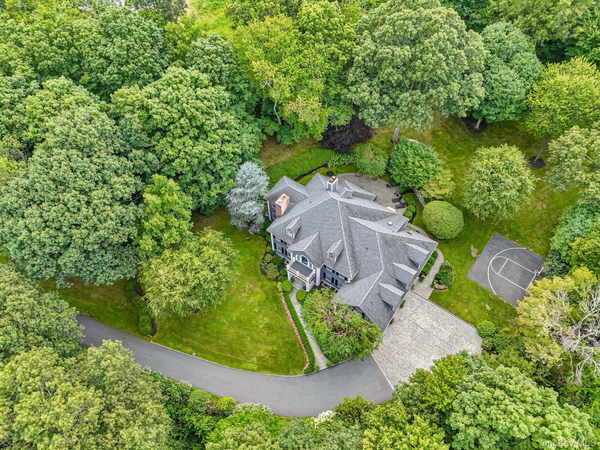 9 Trails End – For Sale photo 48