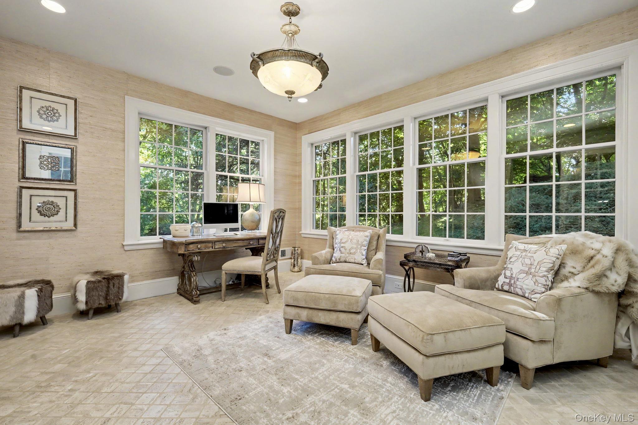 9 Trails End – For Sale photo 17