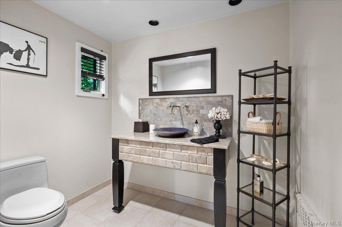535 Woodlands Road – For Sale photo 4