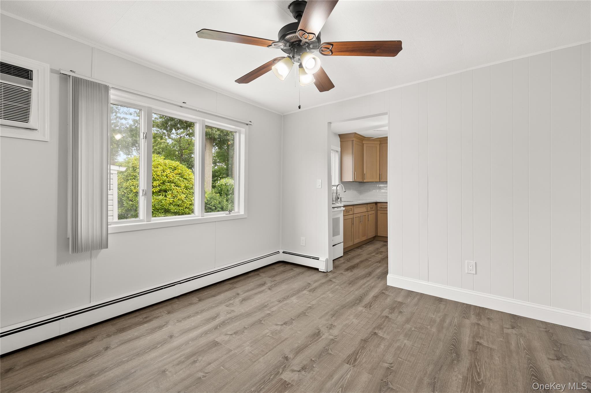 175 Centre Avenue – For Rent photo 5